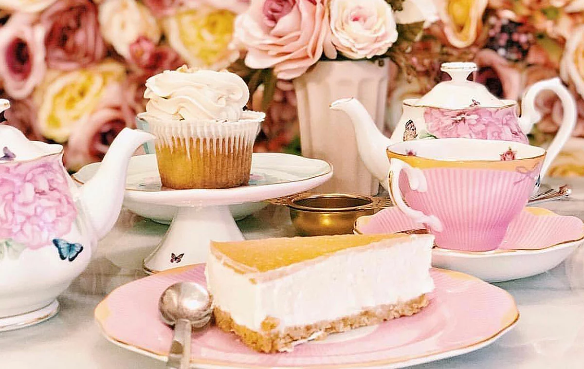 Brunch Roses and Tea a Torino